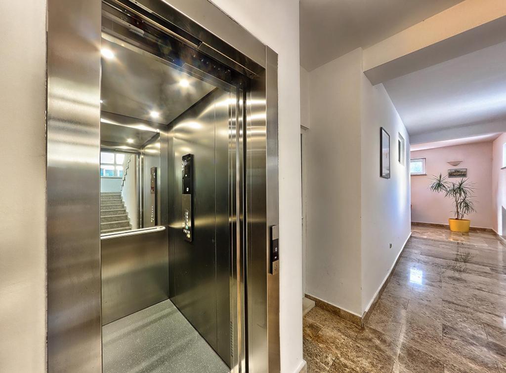 Hotel Nano Drvenik  Εξωτερικό φωτογραφία